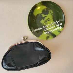 Express Coin Purse or Cosmetic Bag ~ Black ~ Patent Leather?? ~ Kisslock Clasp